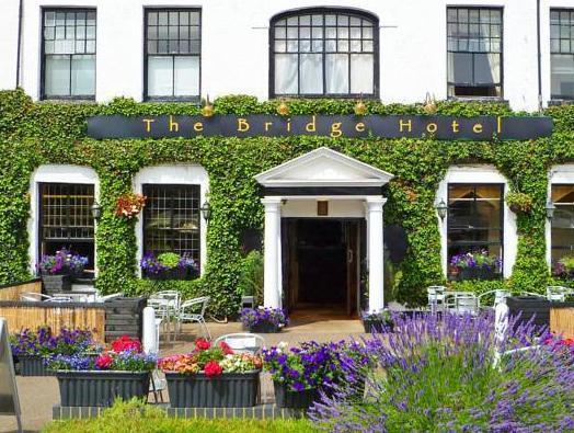 The Bridge Hotel Thrapston  Exterior photo